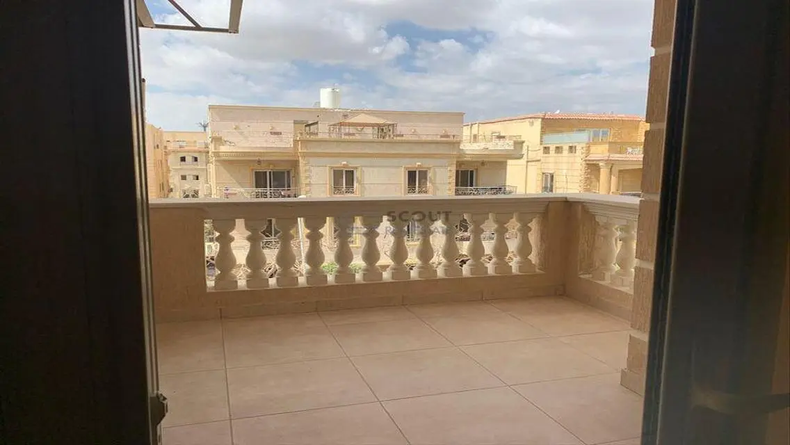 شقة فاخرة للإيجار مع إطلالة رائعة