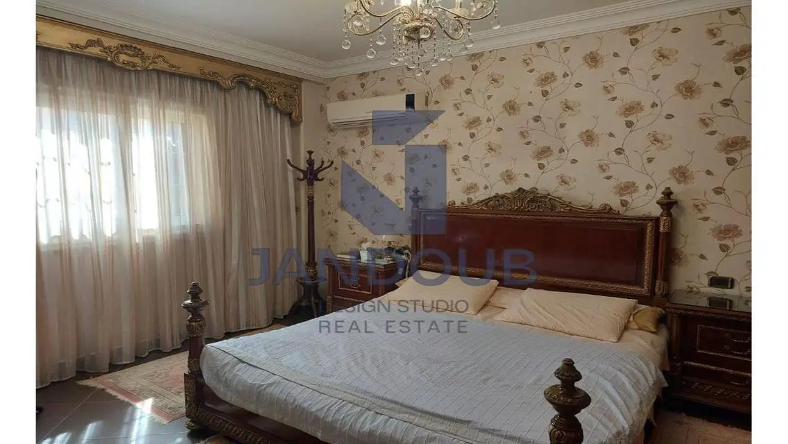 Luxurious Apartment for Sale with 300 Square Meters