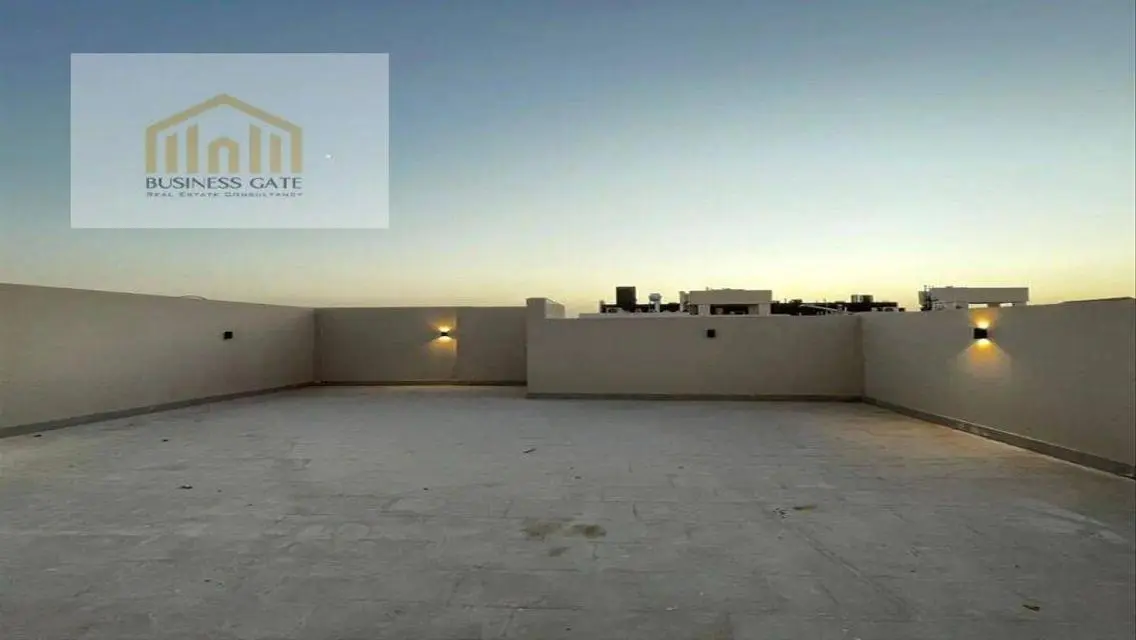 Luxury Apartment in Al-Ahly Sabour East - 5000000 EGP