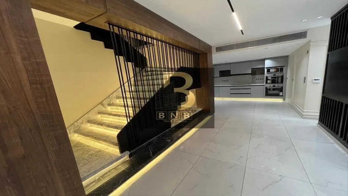 Luxurious Penthouse with Private Pool On-Site