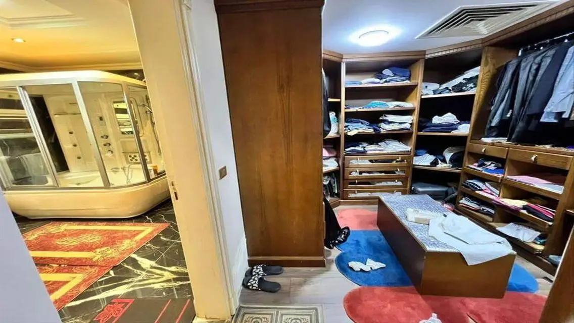 فيلا رائعة للبيع بمساحة 700 متر بمسبح خاص وحديقة