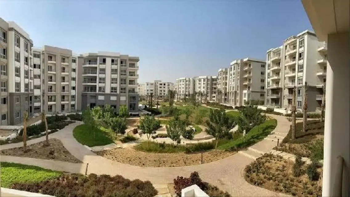 Double-View Duplex in Hyde Park New Cairo