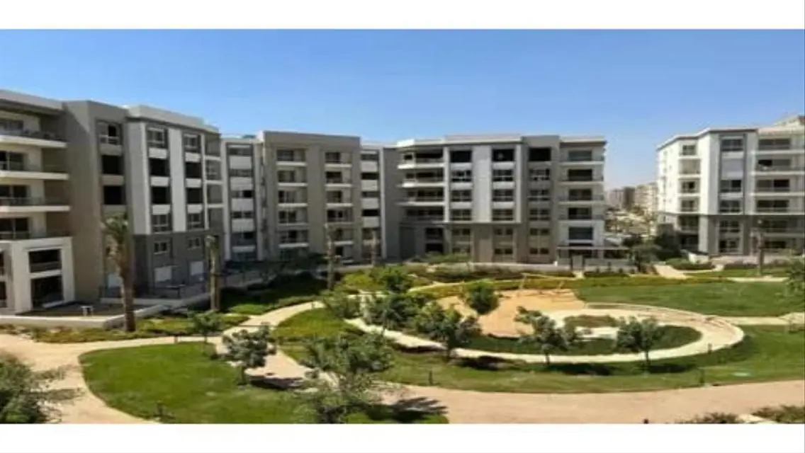 Double-View Duplex in Hyde Park New Cairo