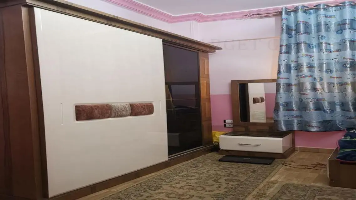 شقة فاخرة للإيجار في موقع متميز