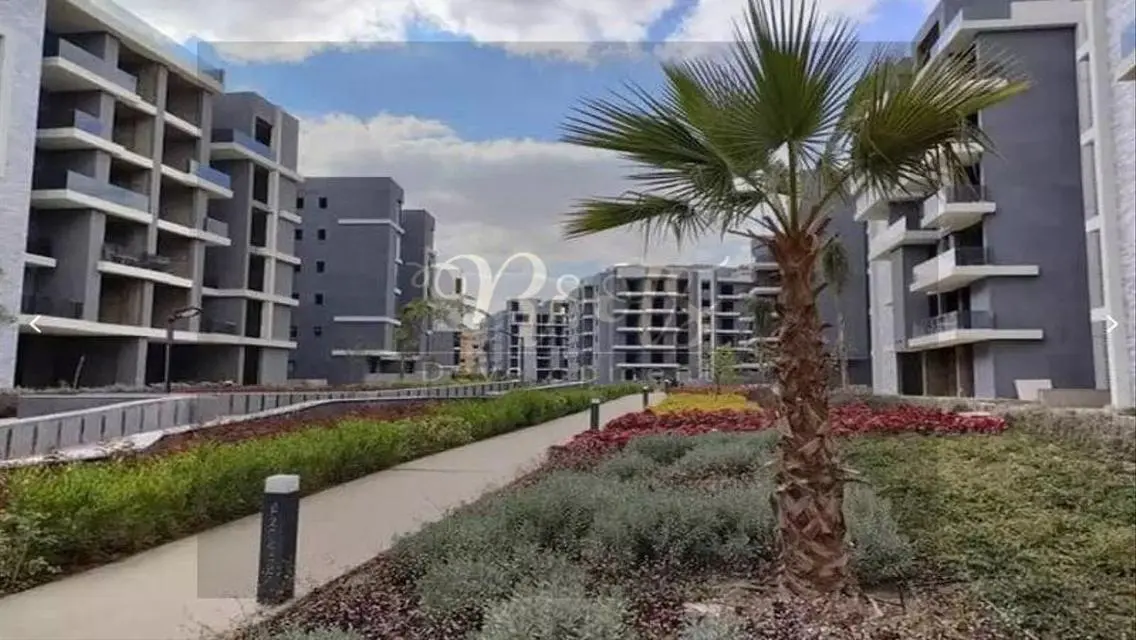 Luxury Apartment with Private Garden in Prime Location