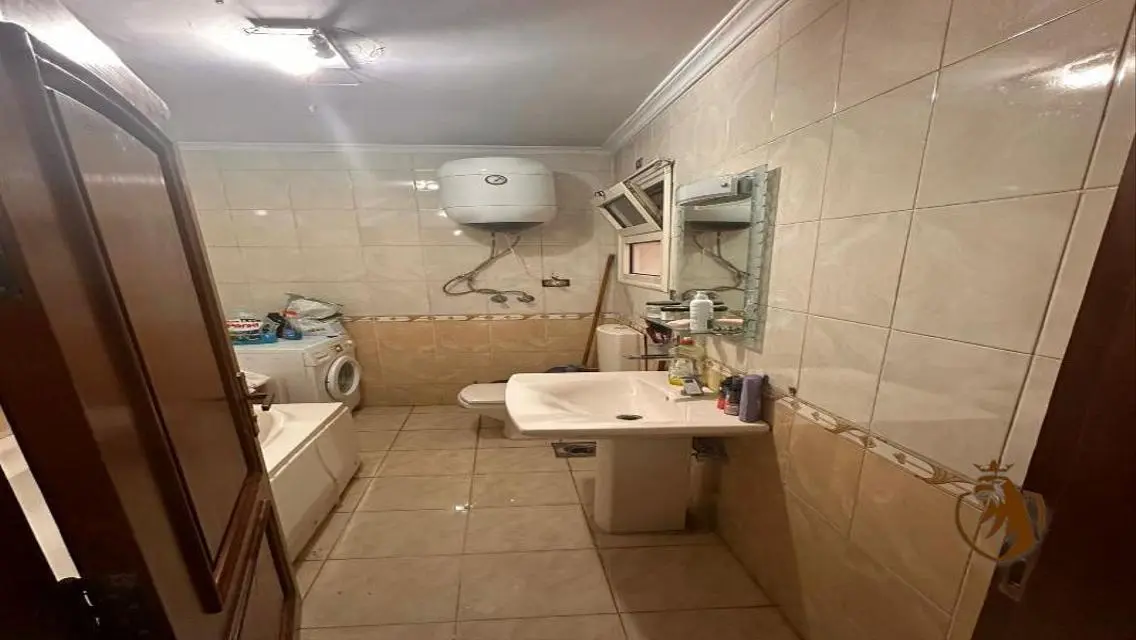 Luxury Apartment for Sale in Al Huda City at an Attractive Price