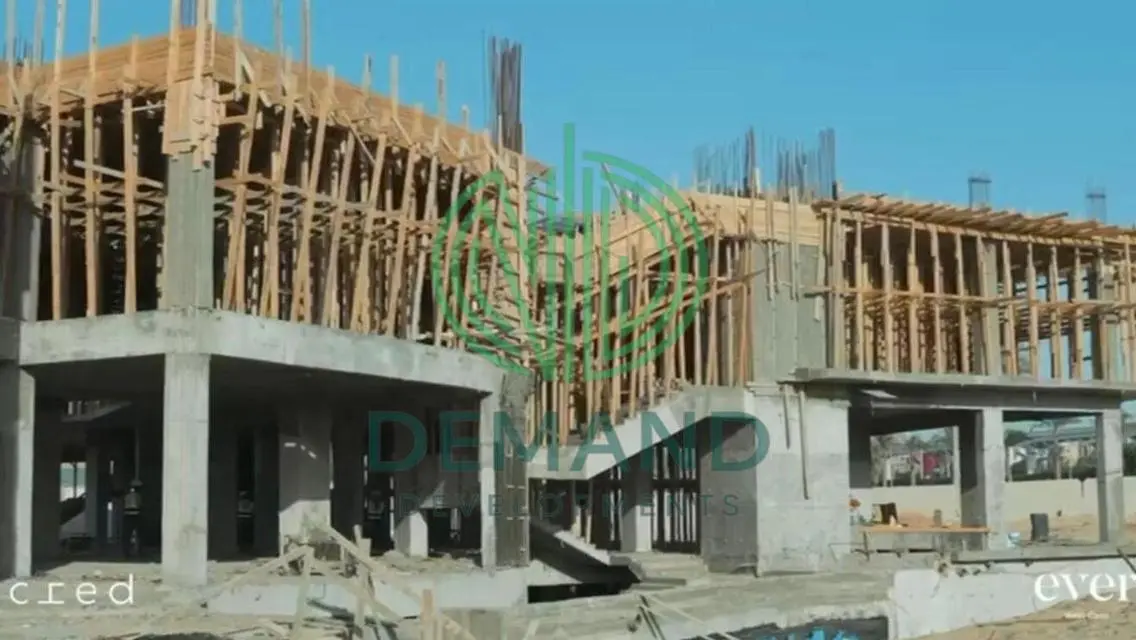 شقة فاخرة بمساحة واسعة ومرافق متميزة