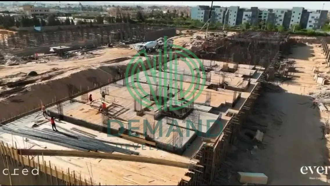 شقة فاخرة بمساحة واسعة ومرافق متميزة