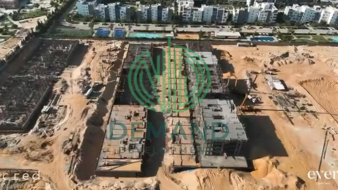 شقة فاخرة بمساحة واسعة ومرافق متميزة