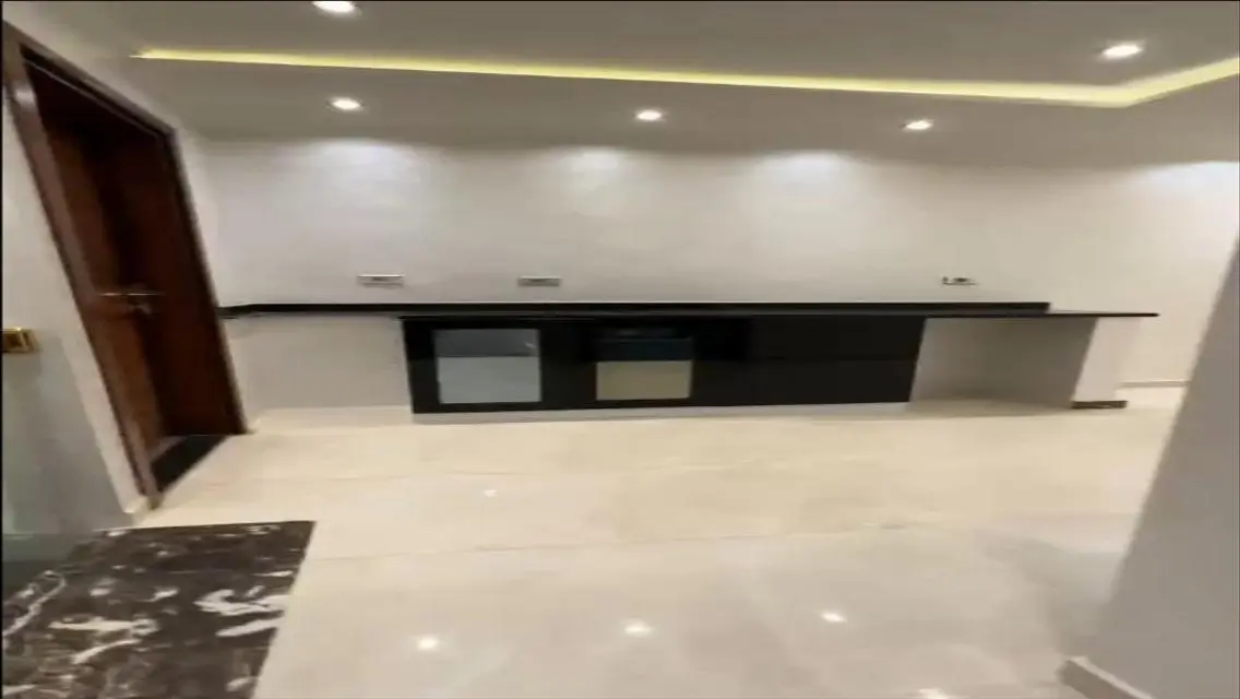 Luxury Villa for Sale with Private Garden and Pool