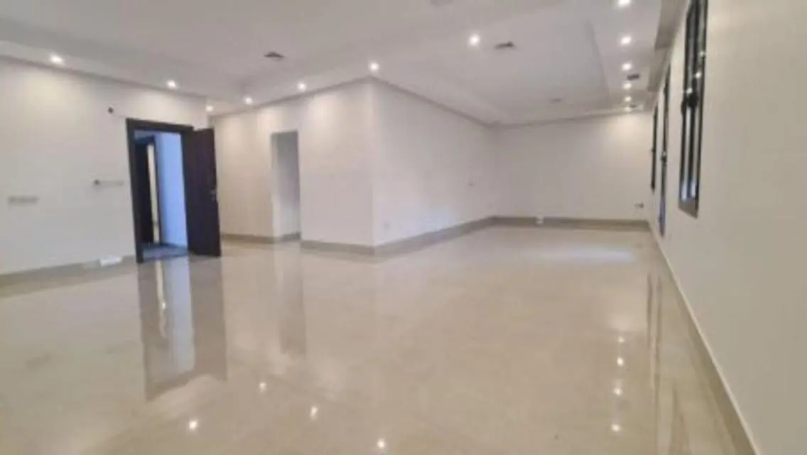 شقة فاخرة للبيع بمساحة 34-146-247 متر