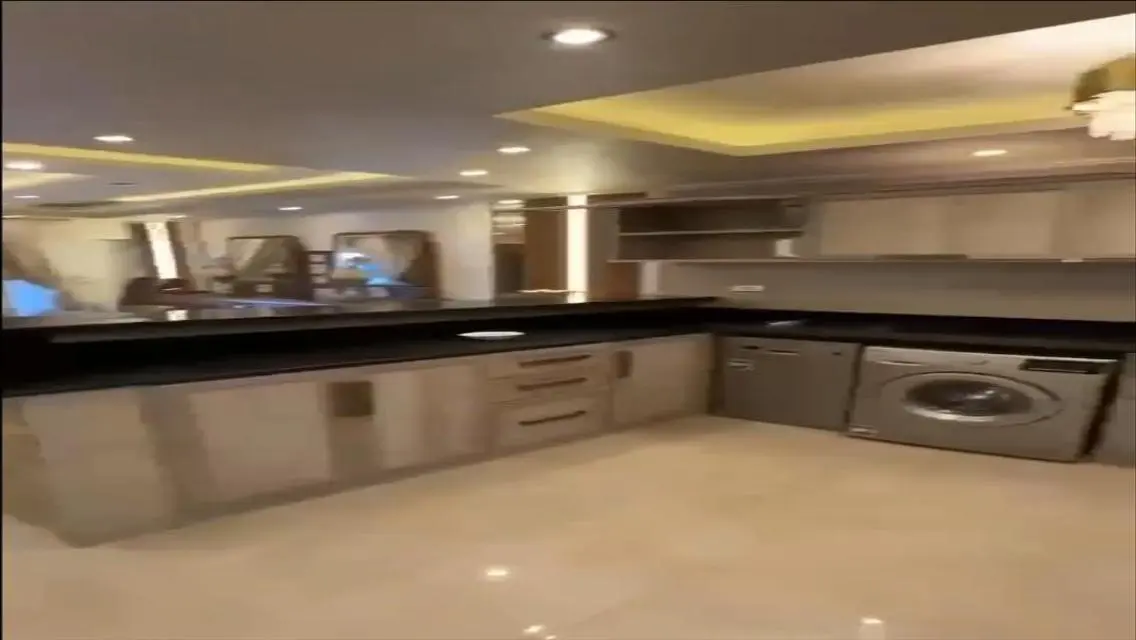 Luxury Villa for Sale with Private Pool and Garden in the Heart of the City