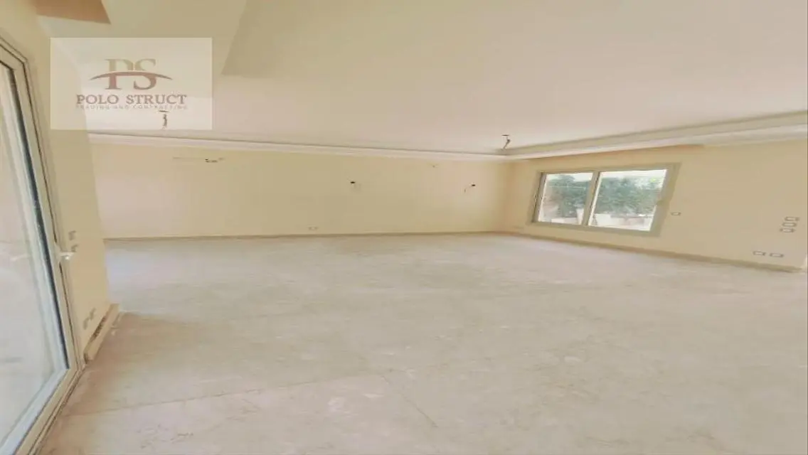 Luxury Villa of 350 sqm with Private Pool and Garden