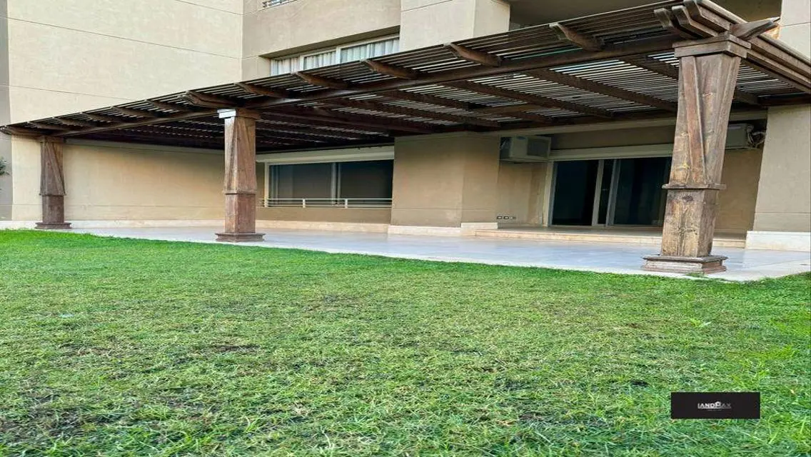 Stunning Apartment with Luxurious Amenities