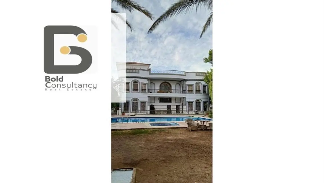 Luxury Villa with Private Pool and Garden in the Heart of the City