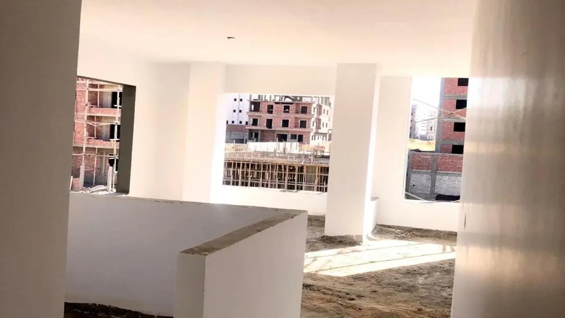Luxurious Apartment Overlooking a Landmark