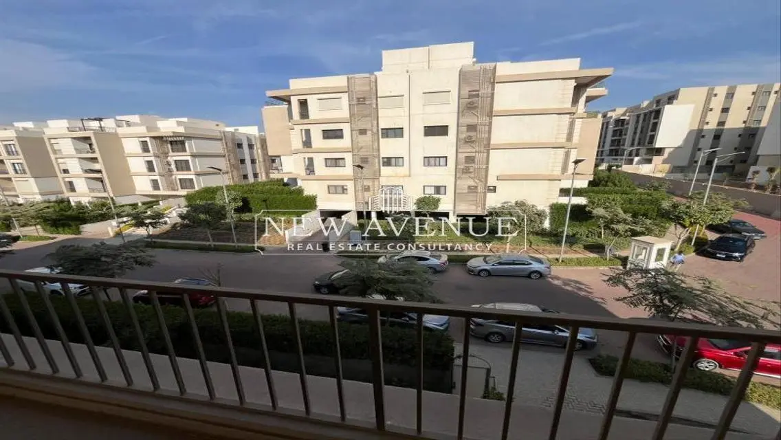 Luxury Apartment for Sale - 195 Square Meters
