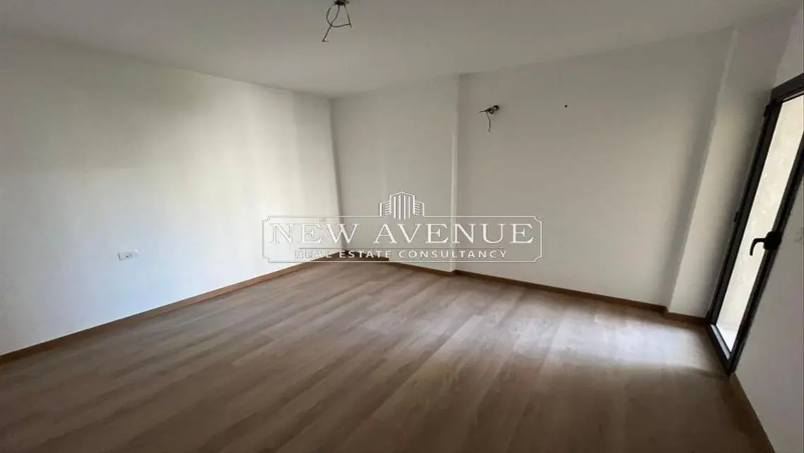 Luxury Apartment for Sale - 195 Square Meters