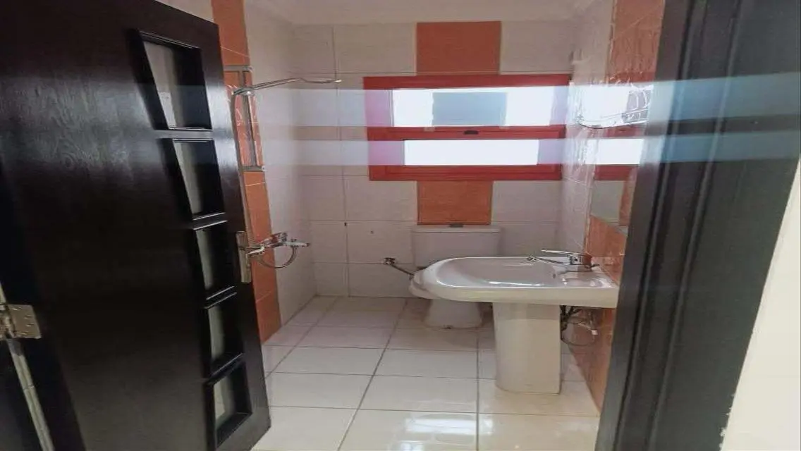 Investment House for Decoration
