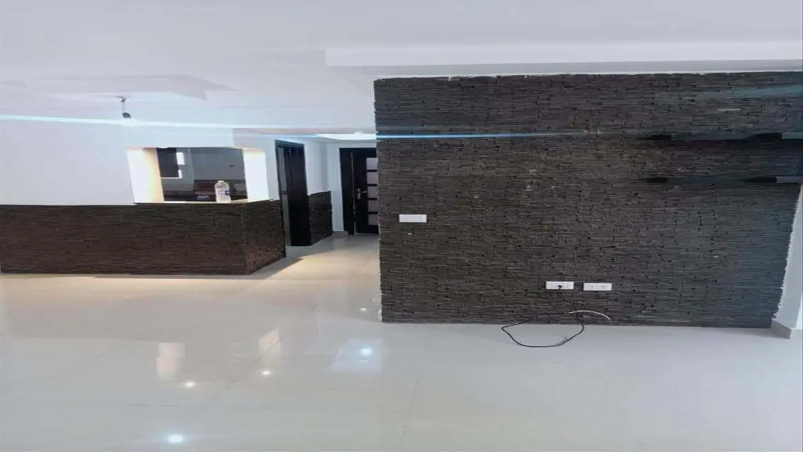 Investment House for Decoration