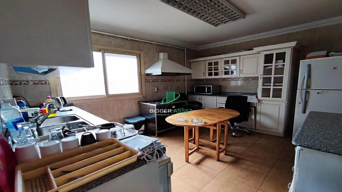 Luxurious Apartment of 300 sqm - Priced at 60000