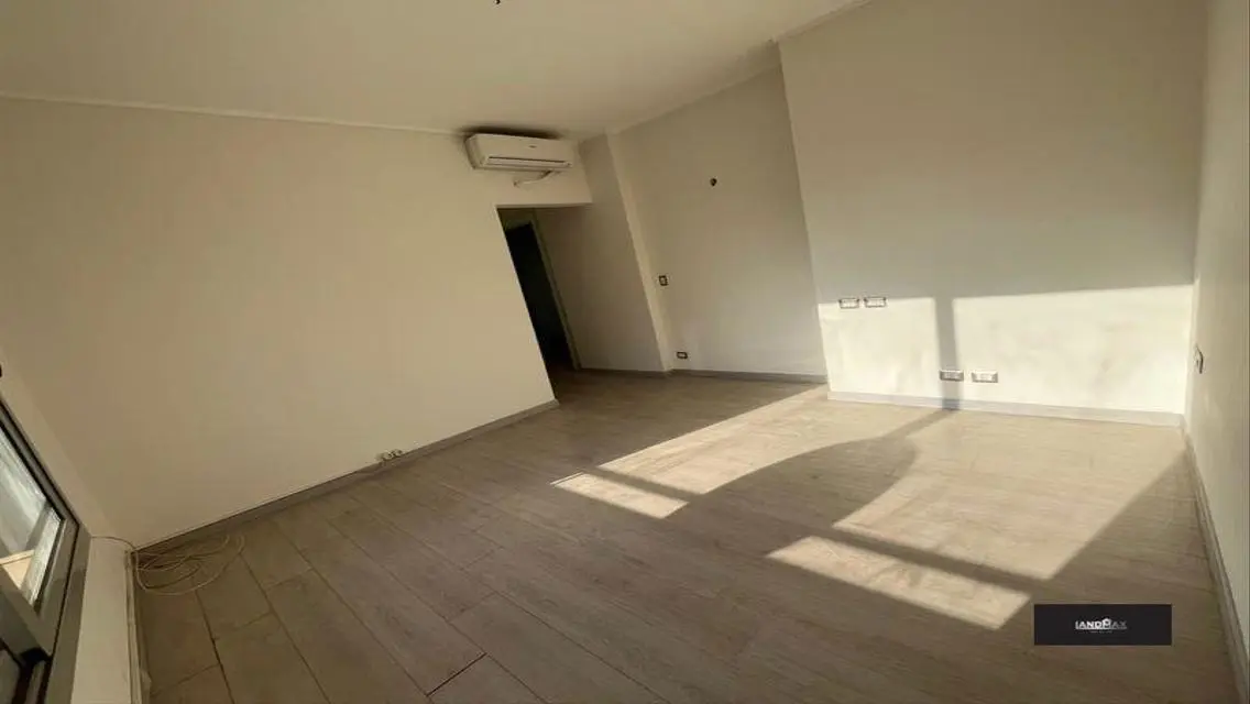 Luxury Apartment for Sale in Darras with 150 sqm