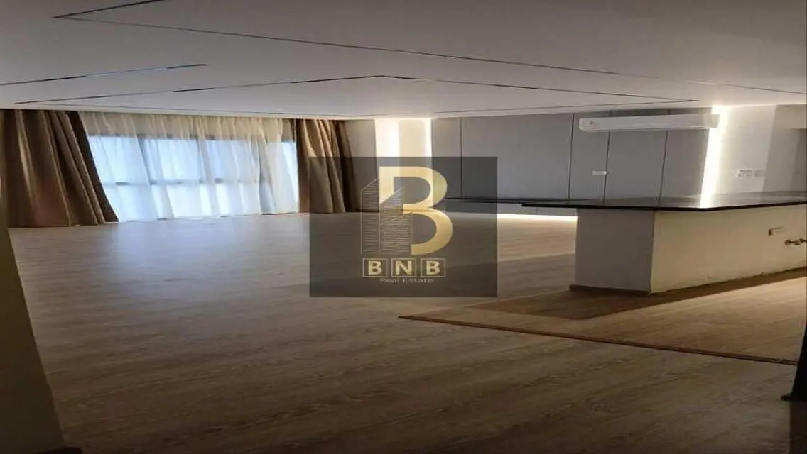 Luxury Apartment for Sale in Shrook