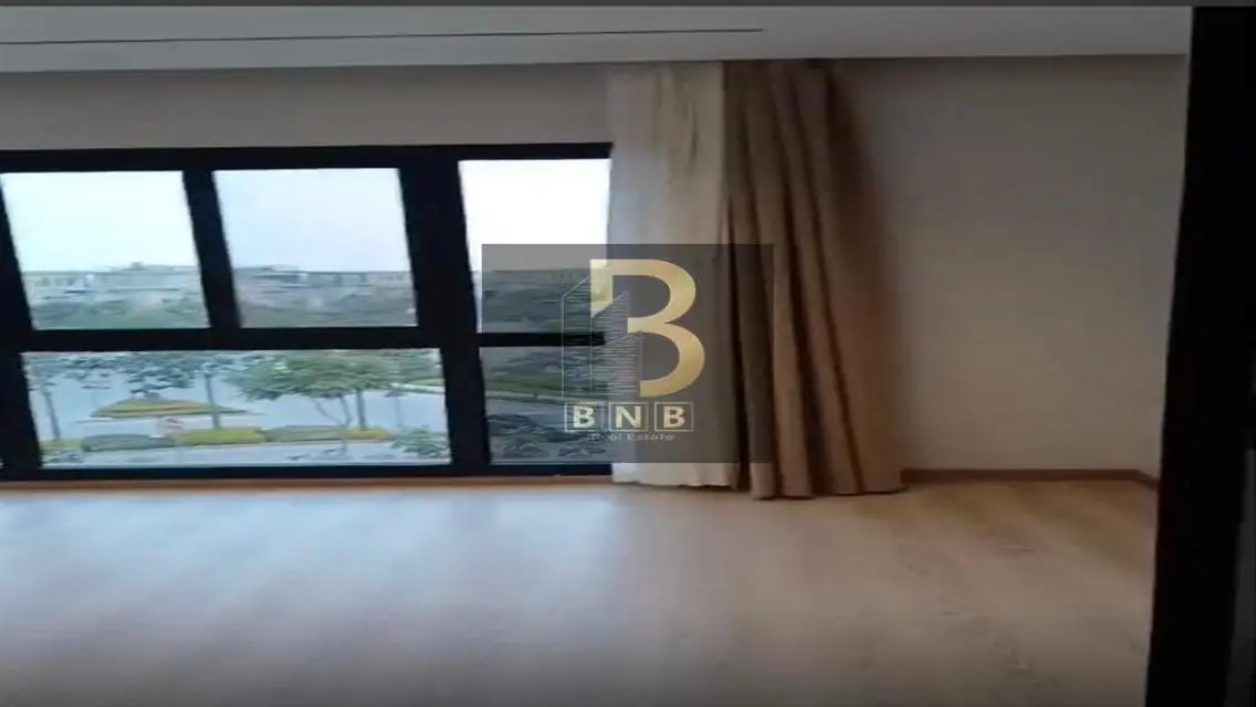 Luxury Apartment for Sale in Shrook
