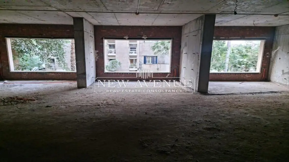 Stunning Apartment for Sale with Spacious Area and Multiple Amenities