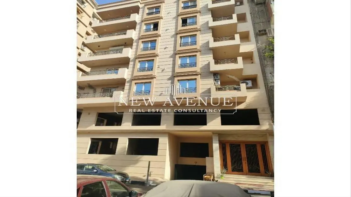 Stunning Apartment for Sale with Spacious Area and Multiple Amenities