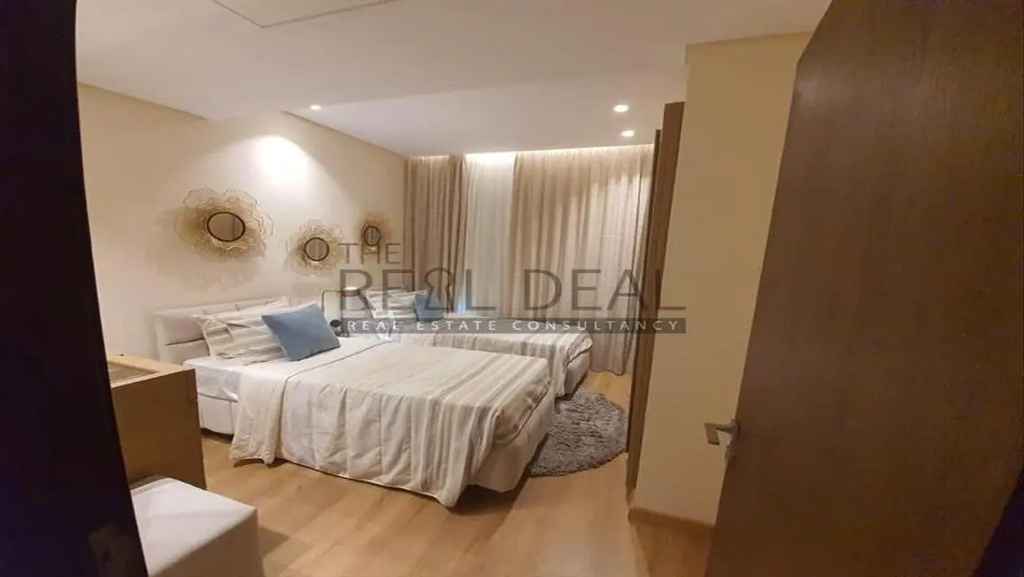 Luxury Villa in Stone Park - 10 Rooms, 230 sqm