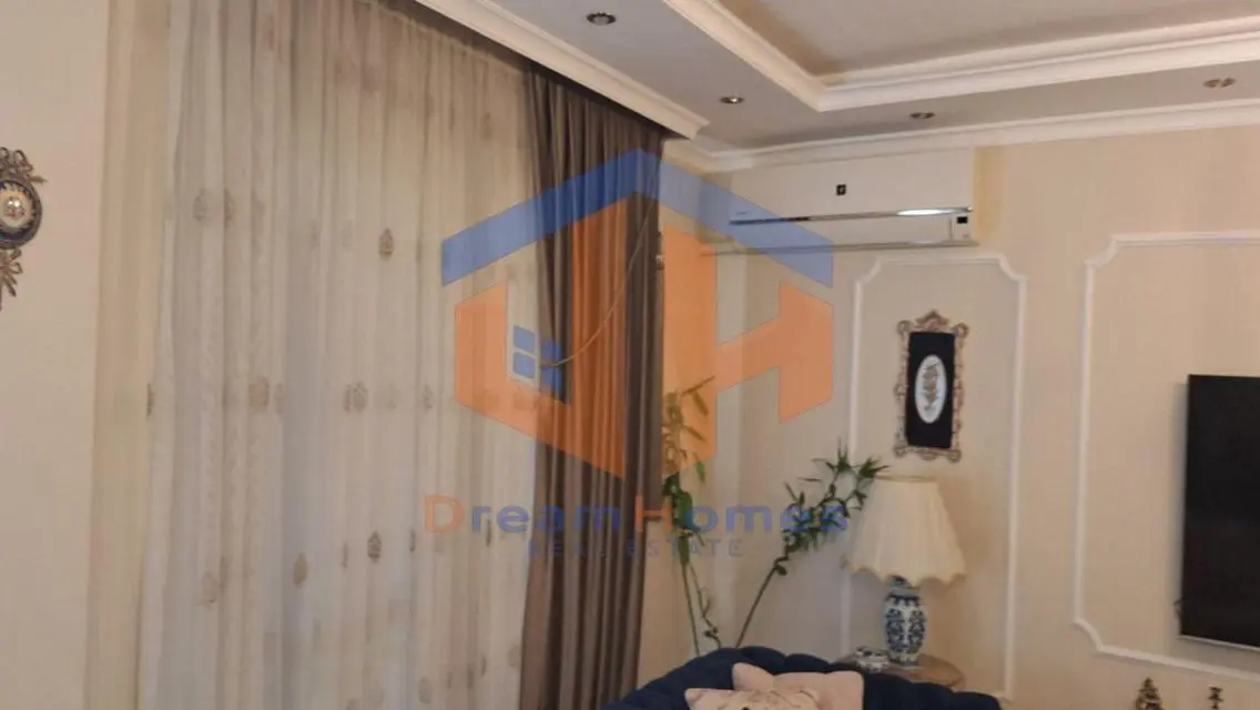 Luxury Apartment for Sale - 266 Square Meters in a Prime Location