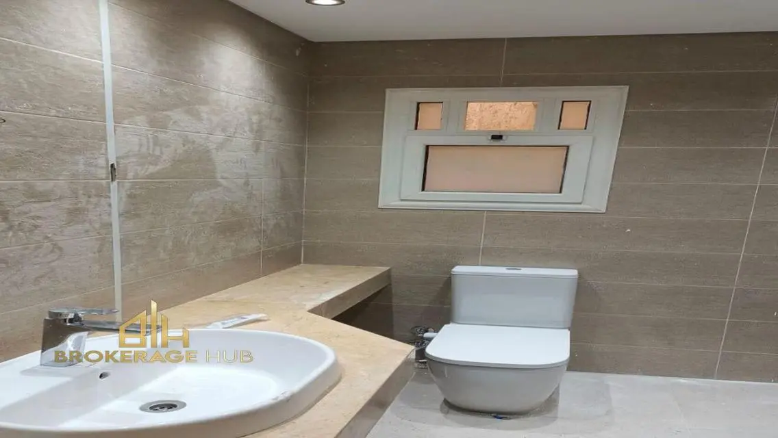 Luxury Apartment for Rent in Prime Location