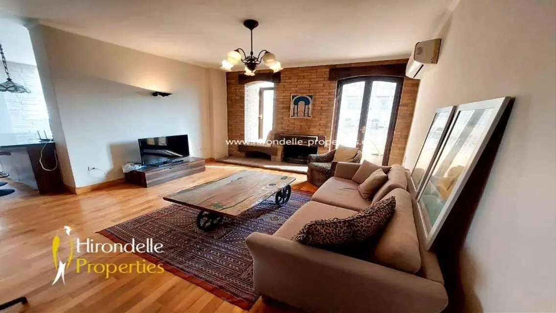 Luxury Apartment in Prime Location