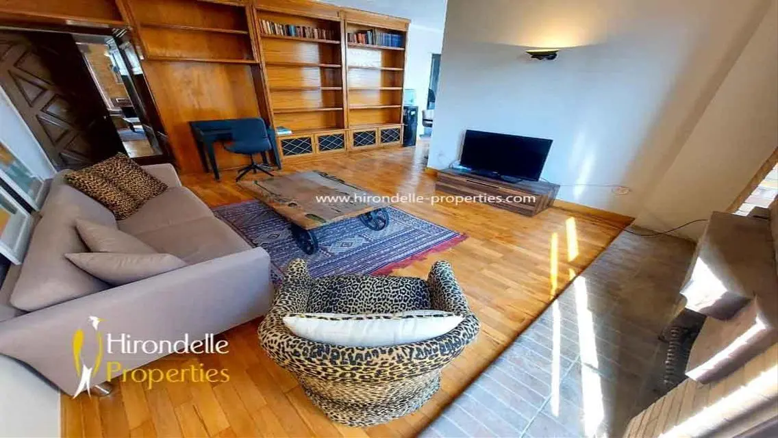 Luxury Apartment in Prime Location
