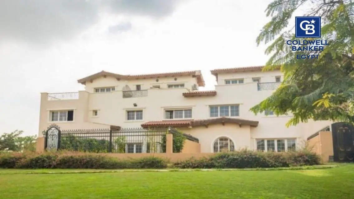 Luxury Villa with Private Pool and Garden in a Prime Location