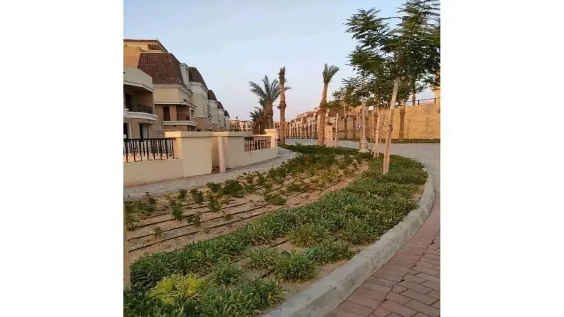 Luxury Villa for Sale Near Lakes