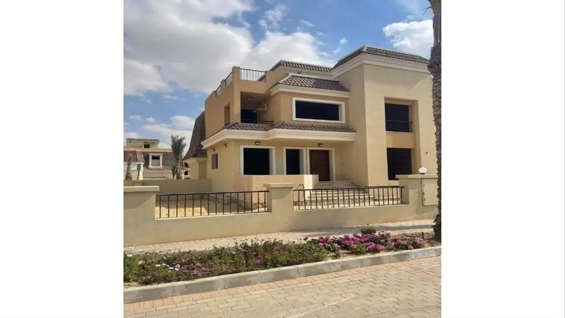 Luxury Villa for Sale Near Lakes