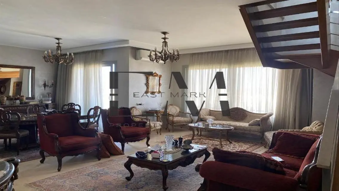 Luxurious Apartment of 203 Meters in the Heart of the City