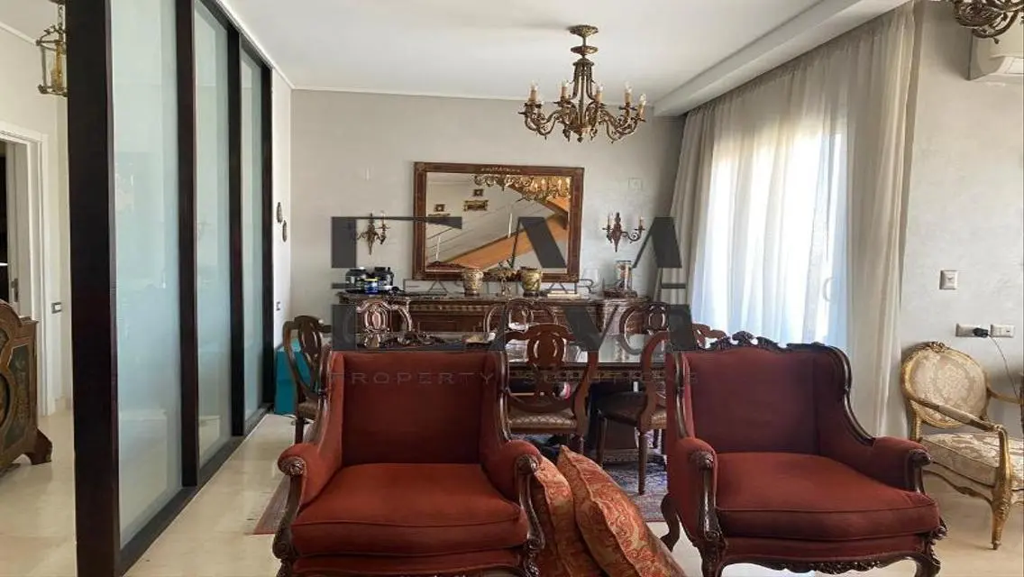 Luxurious Apartment of 203 Meters in the Heart of the City