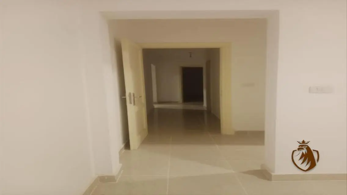 Stunning Villa for Sale in Rehab City