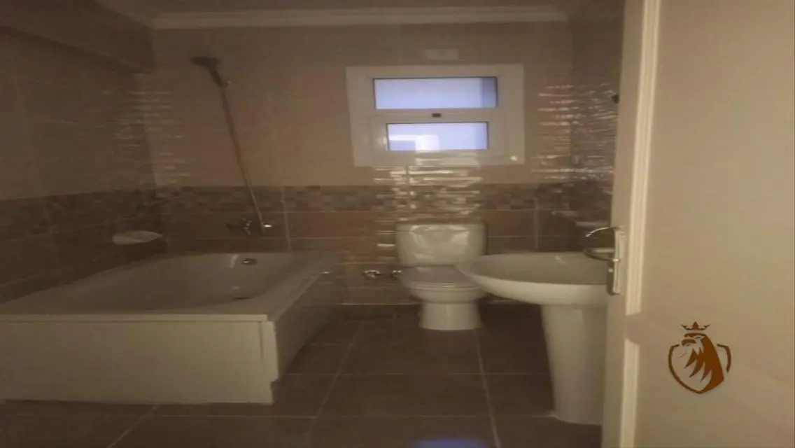 Stunning Villa for Sale in Rehab City