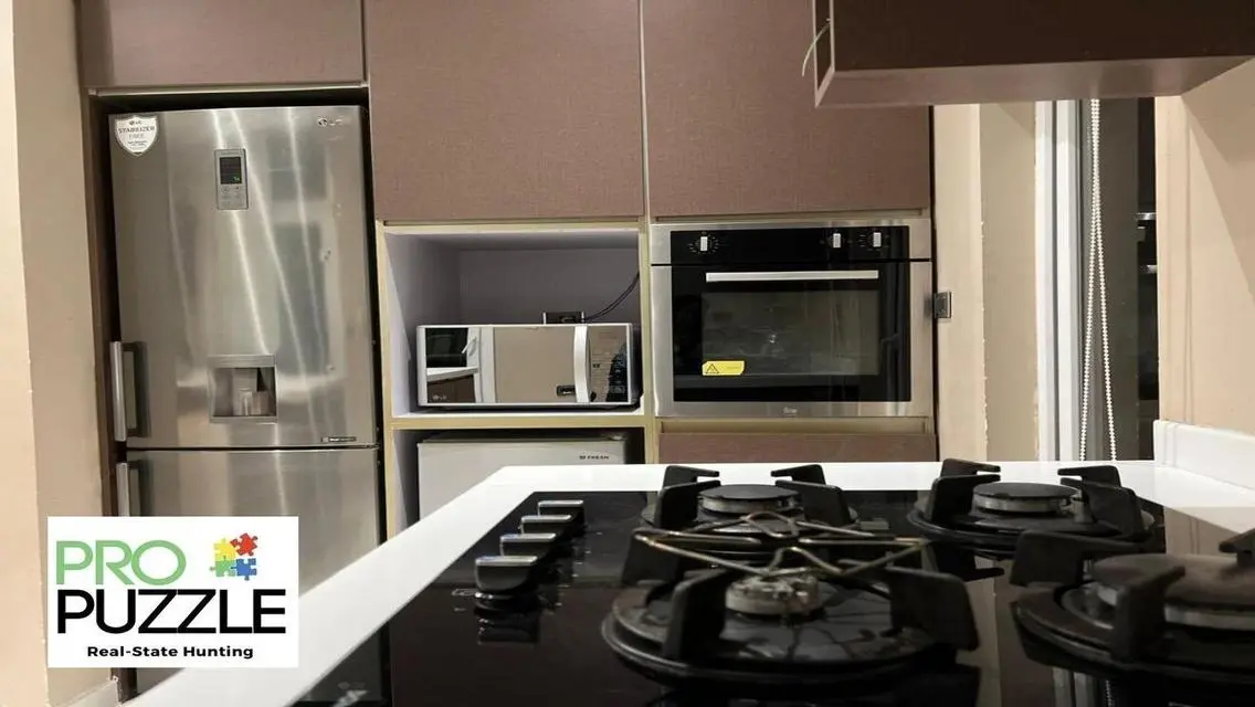 Luxury Roof Apartment for Rent in Family City