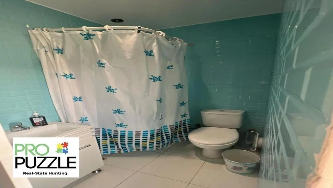 Luxury Roof Apartment for Rent in Family City
