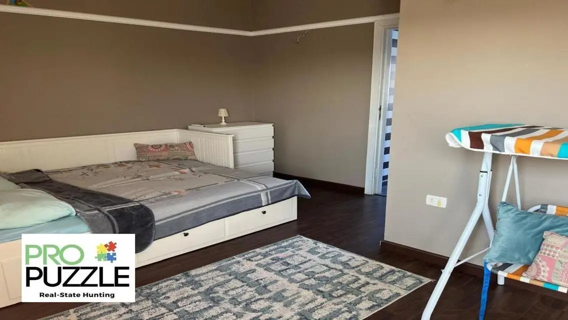 Luxury Roof Apartment for Rent in Family City