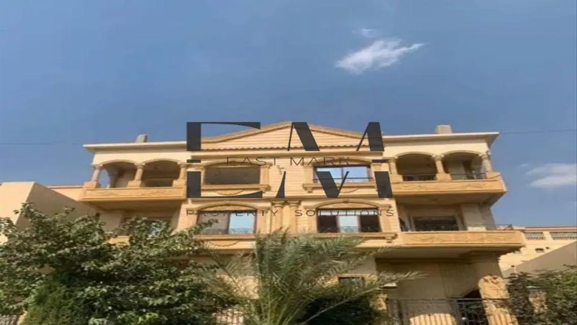 شقة فاخرة للبيع في منطقة مميزة
