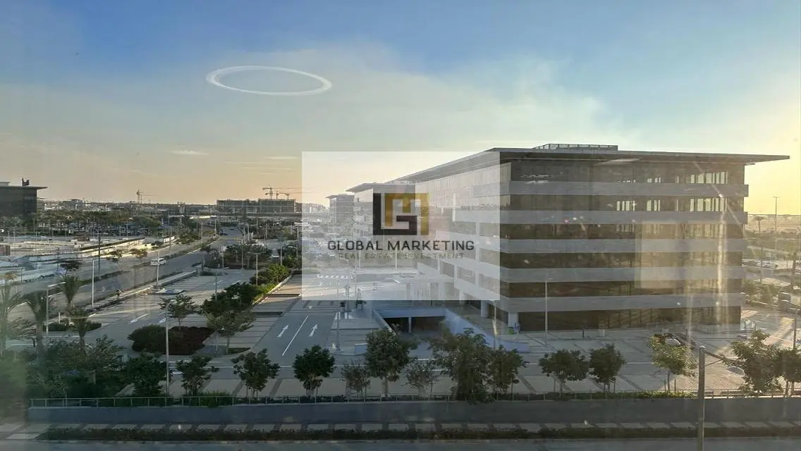 Great Investment Opportunity with 700 Square Meters