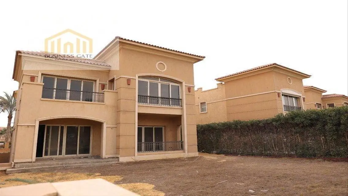Luxury Villa for Sale 800 Sqm with Pool and Private Garden
