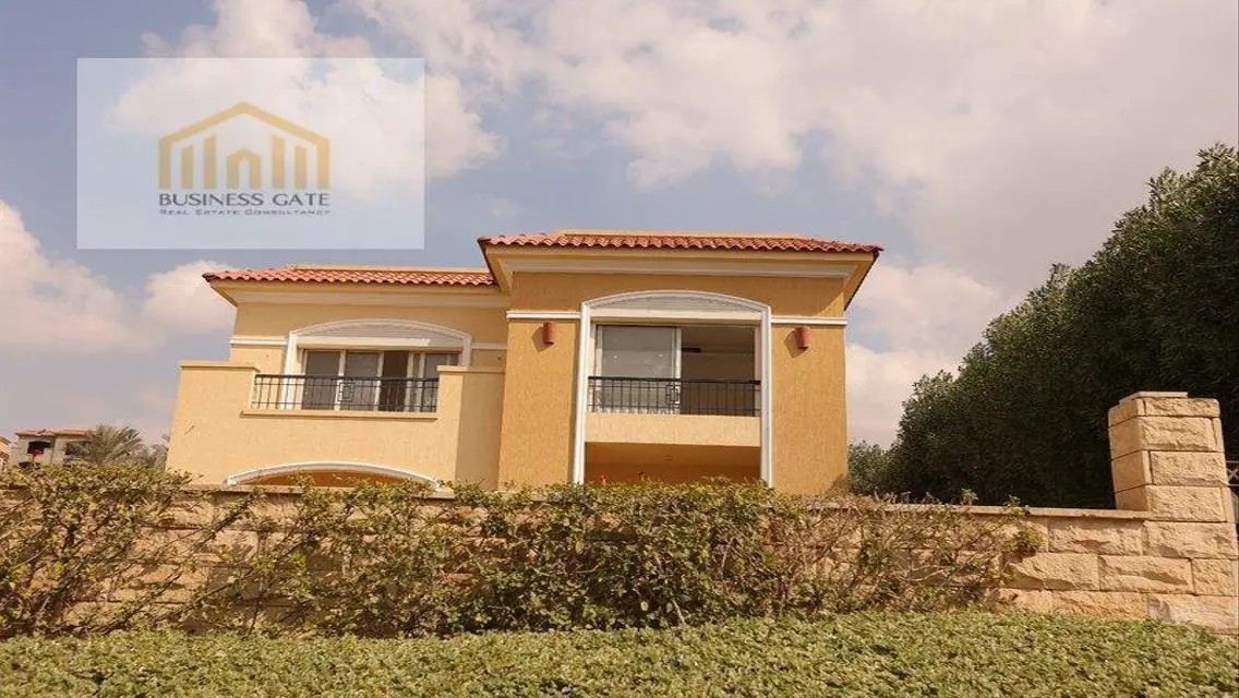 Luxury Villa for Sale 800 Sqm with Pool and Private Garden