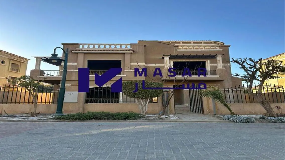 شقة فاخرة للبيع بمساحة واسعة - 25,000,000 جنيه